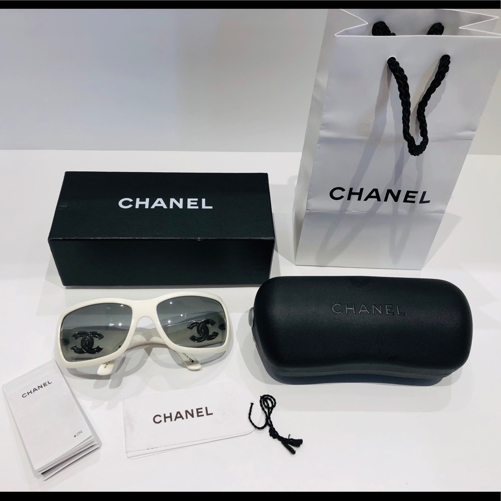 CHANEL SUNGLASSES WITH CASE, BOX AND BAG
